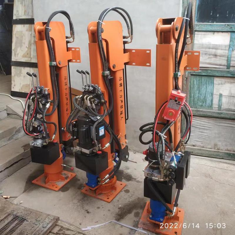 大同市重汽蓝牌随车吊 3.2吨 国六动力强 液压驱动 农用自卸起重机